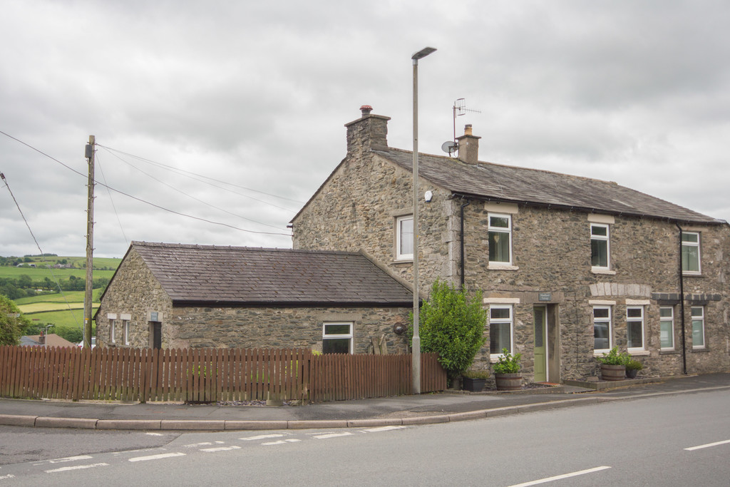 Main Street, Endmoor, Kendal Milne Moser Estate Agents South Lakeland