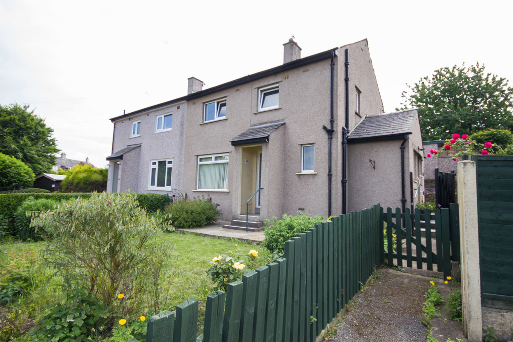 Kings Drive, Carnforth, Lancs Milne Moser Estate Agents South Lakeland