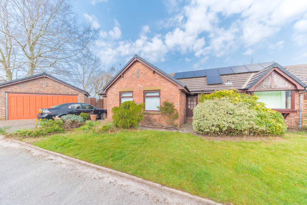 Hazelmount Drive, Warton, Carnforth Milne Moser Estate Agents South