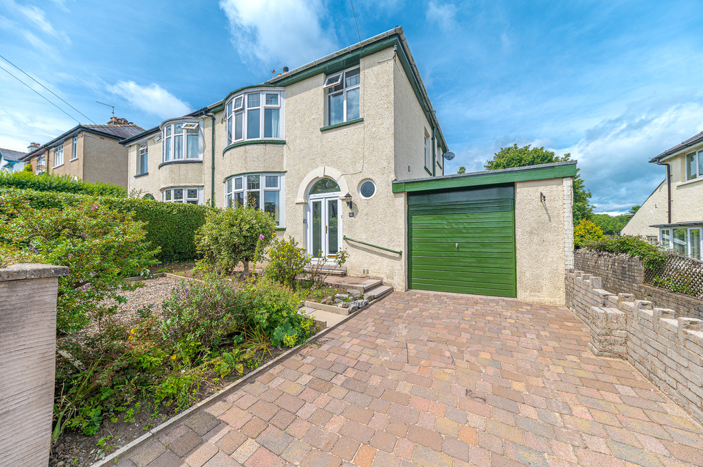 Collin Road, Kendal, Cumbria Milne Moser Estate Agents South Lakeland