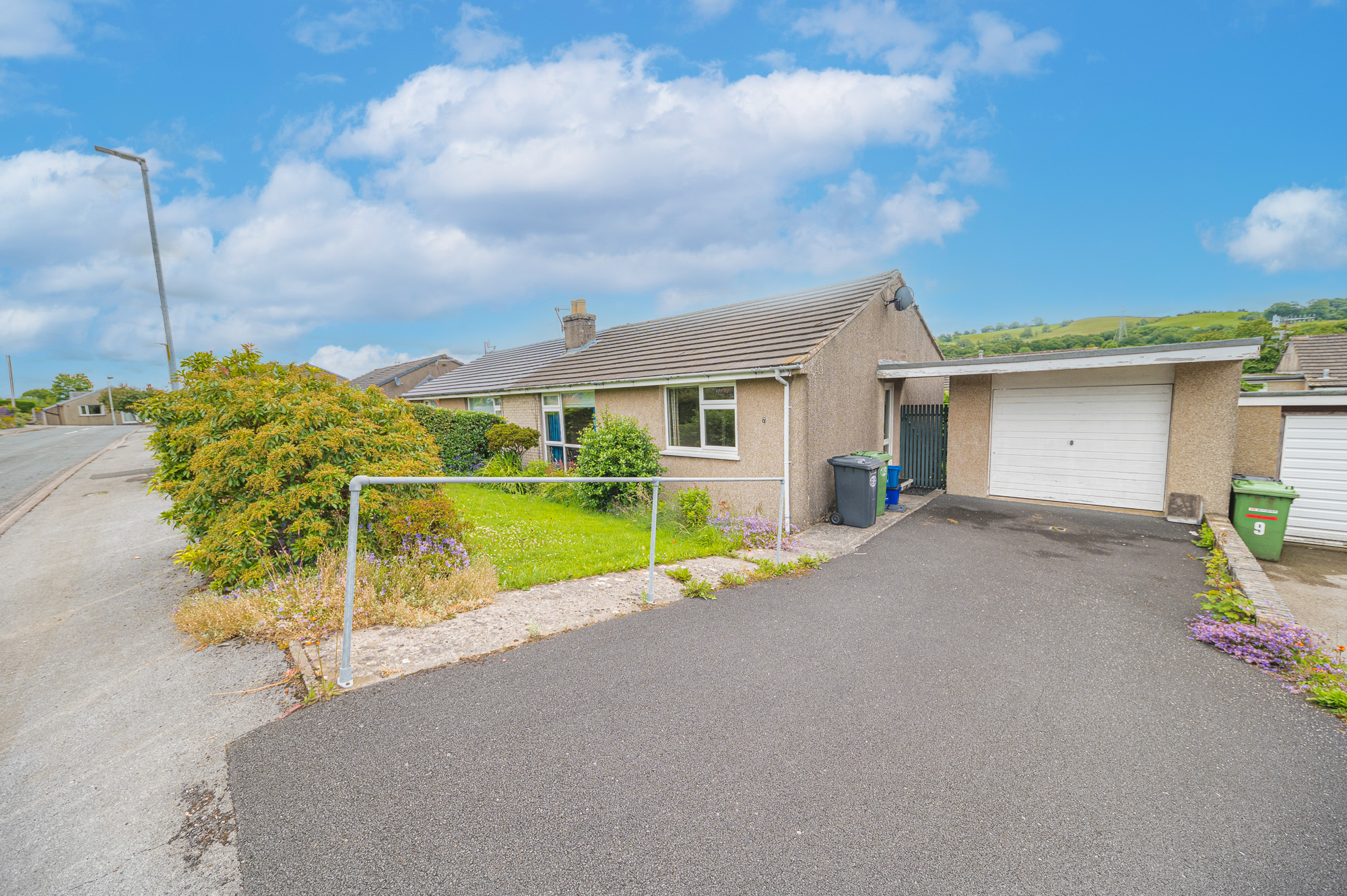 Honister Drive, Kendal, LA9 7PD Milne Moser Estate Agents South