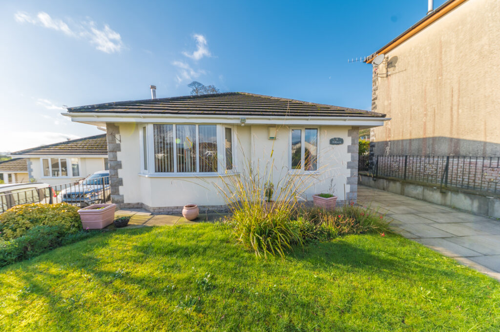 Cedar Grove, Kendal, LA9 5BL Milne Moser Estate Agents South Lakeland